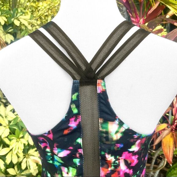 Fabletics Payton Tank  - Picture 7 of 10